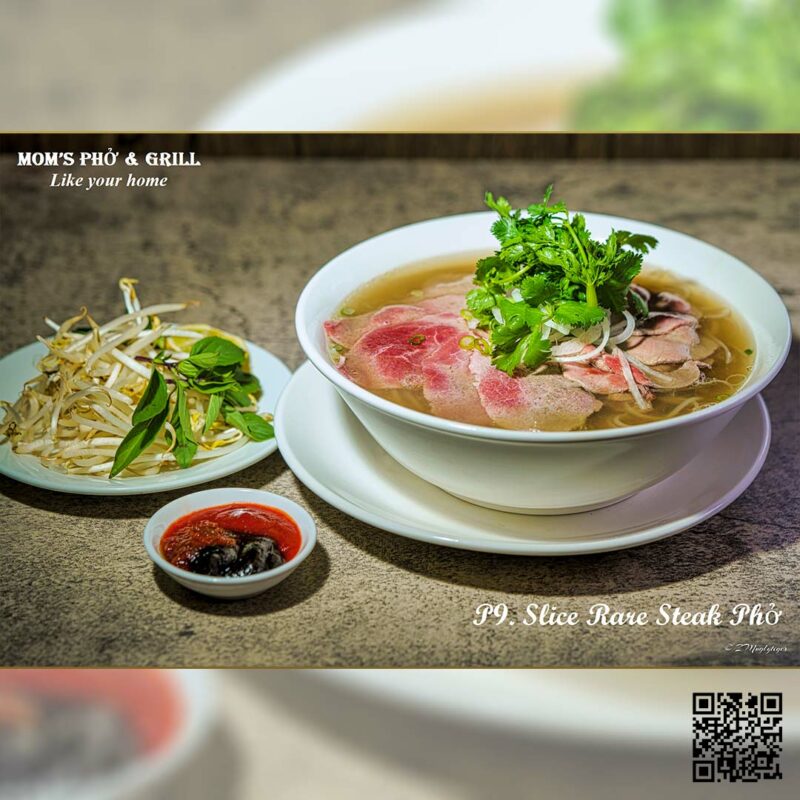 Phở Noodle Soup - MOM PHO'S & Grill